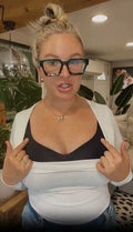 Mélinda J.