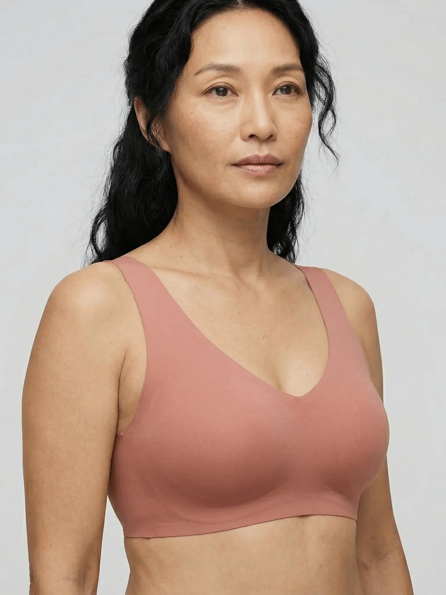Women's bras without straps